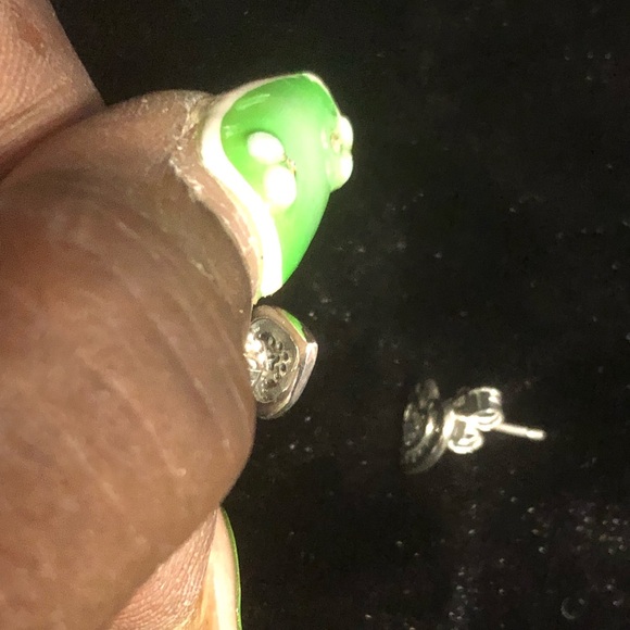 Pandora heart stud earrings - Picture 4 of 7